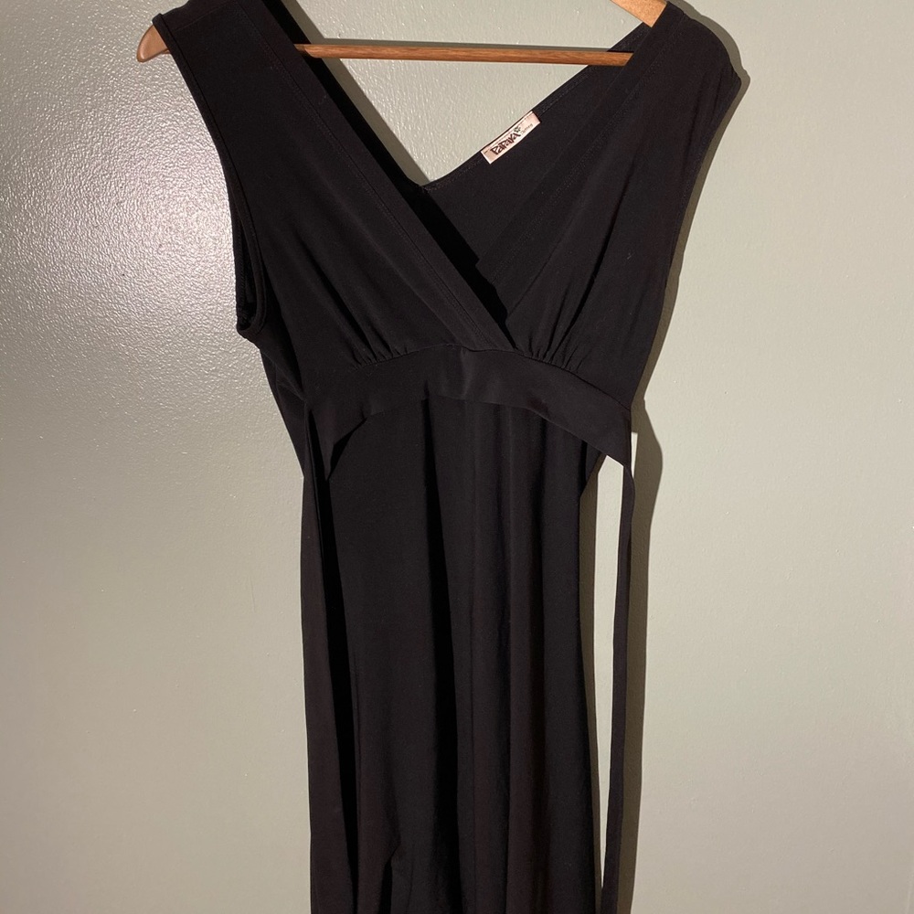 Women’s little black dress size small